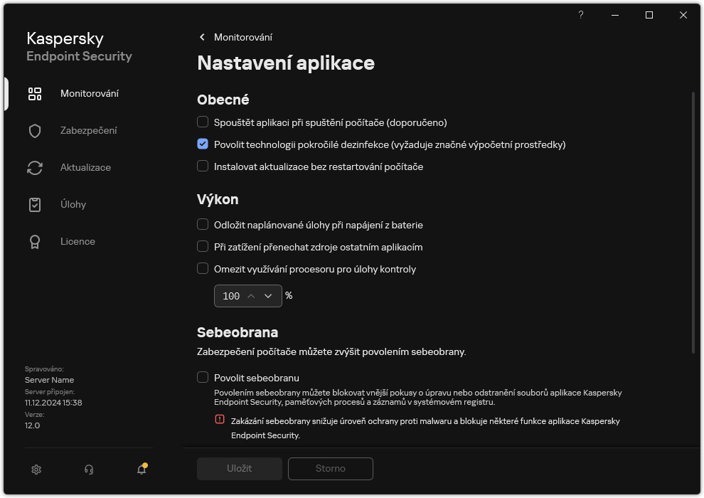 Okno Nastavení aplikace. Uživatel může konfigurovat výkon, sebeobranu a další nastavení.